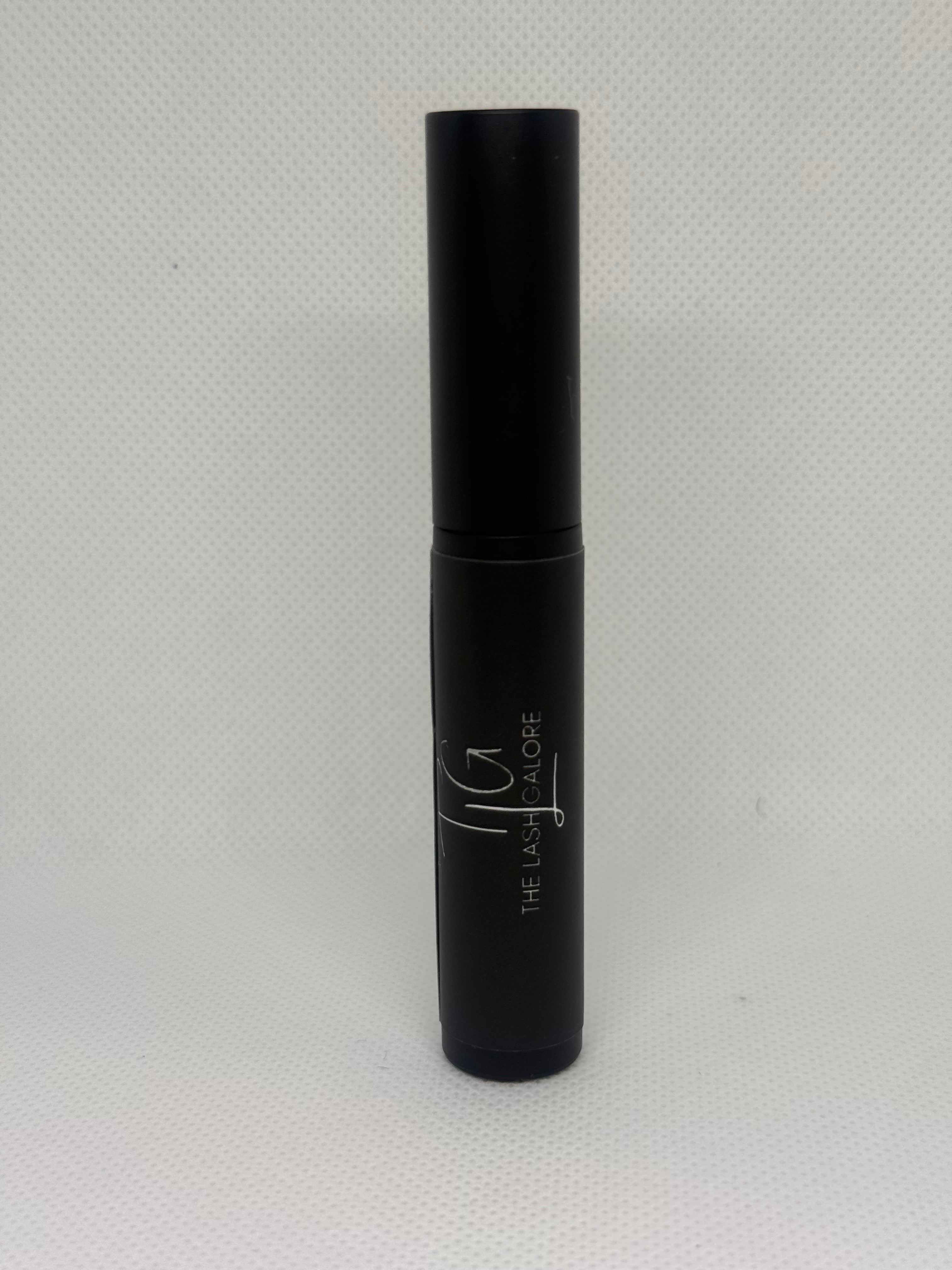 Lash sealant